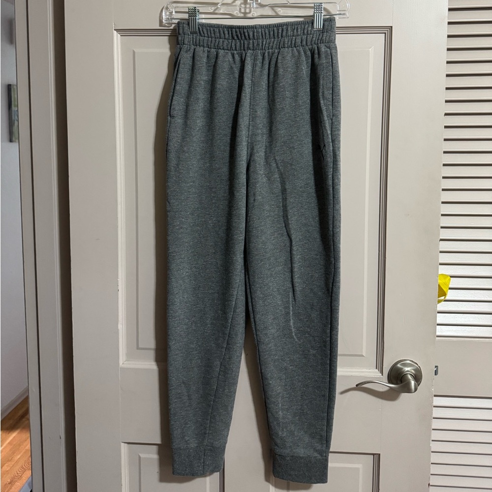 Boys PUMA Sweatpants Size Medium